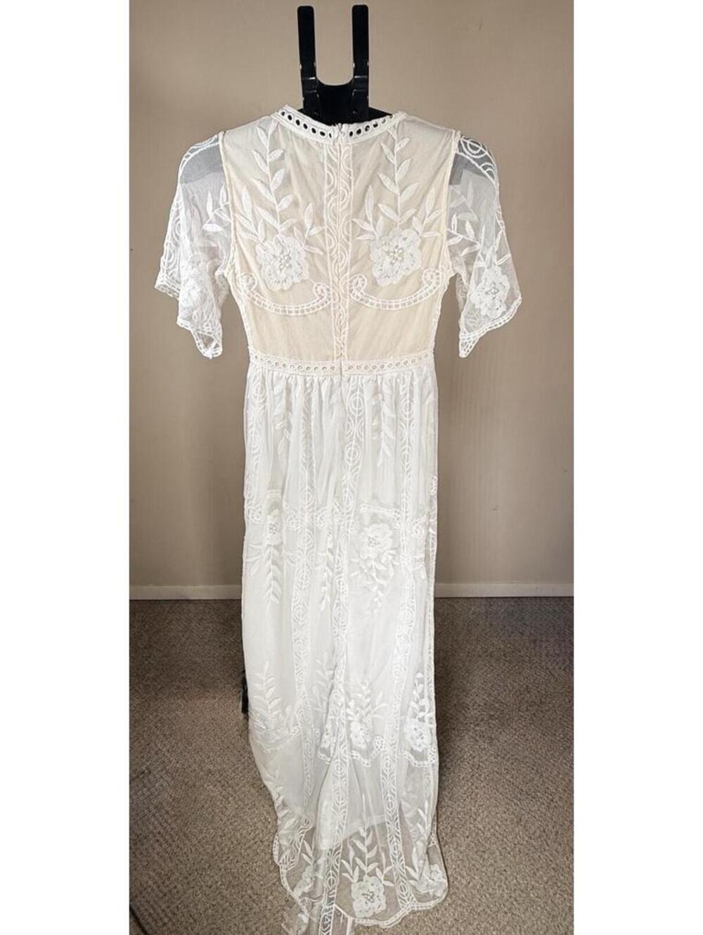 Hazel Blues White Lace Maxi Dress Scalloped Plunge V-Neck Boho Size Small - Picture 2 of 14